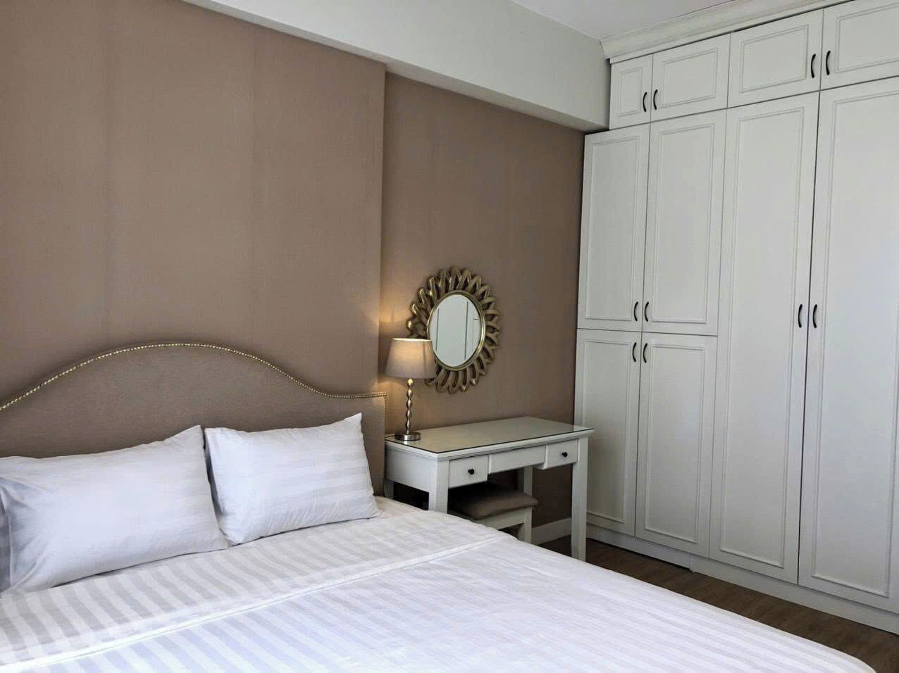 Basic Room, 1 Bedroom, Club Lounge Access, City View | Egyptian cotton sheets, premium bedding, down comforters