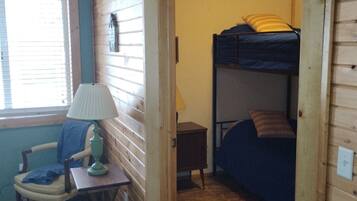 3 chambres, fer et planche à repasser, Wi-Fi, literie fournie