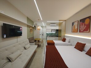 Bügeleisen/Bügelbrett, WLAN, Bettwäsche