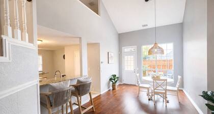 Modern Texas Home. Prime Frisco Location