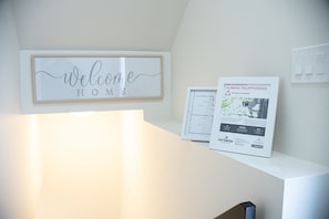 Interior - Modern, Cozy & Stylishly Furnished Suite | Private Entrance (Winnipeg)