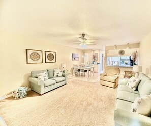Smart TV -  ~ 50 STEPS TIL YOUR TOES ARE IN THE SAND! ~ Charming private condo you'll love! (Panama City Beach)