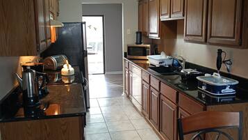 Microwave, oven, stovetop, dishwasher