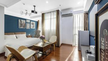 Exclusive Apartment | Individually decorated, free WiFi, bed sheets