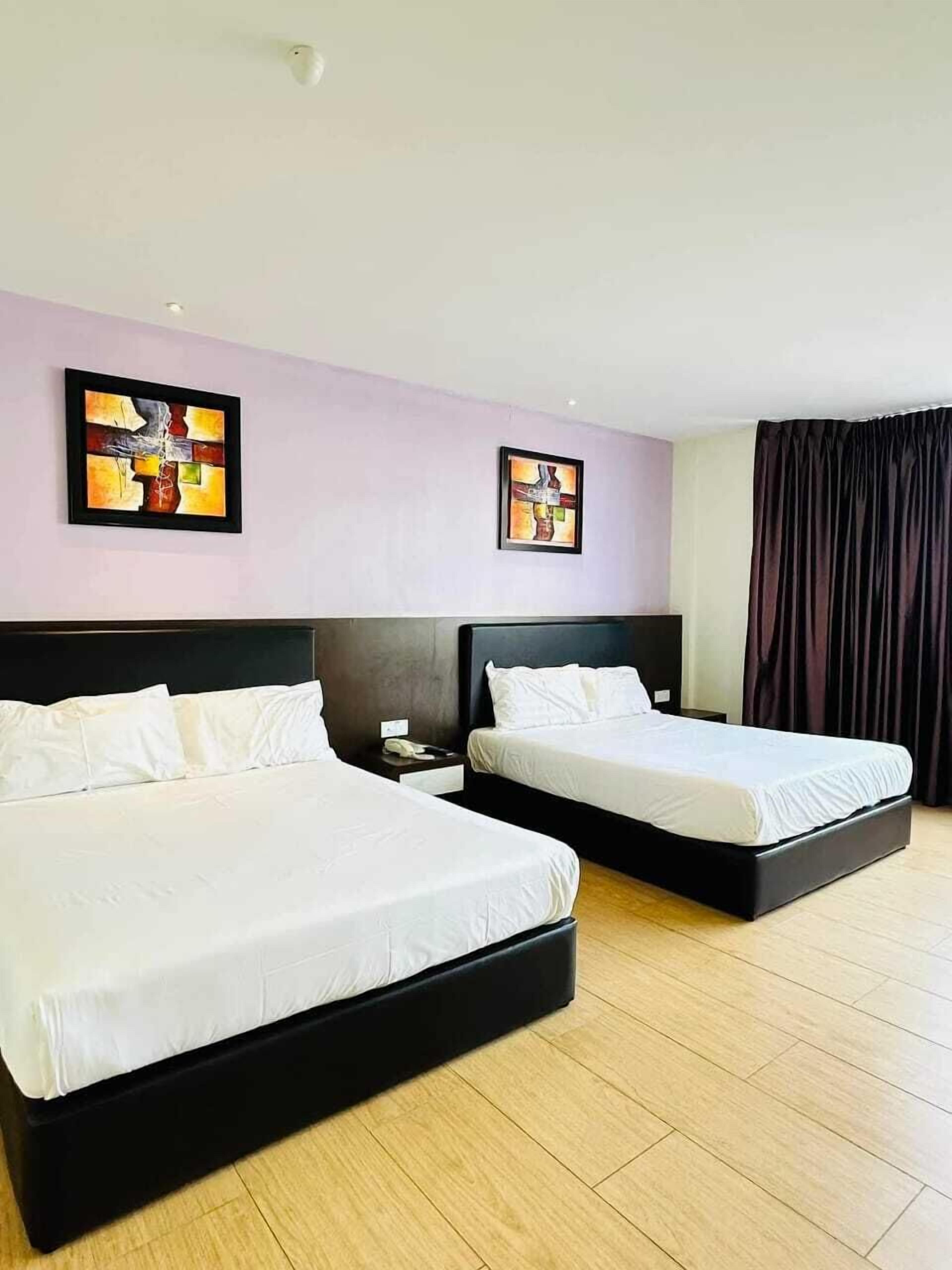 Presidential Suite, City View