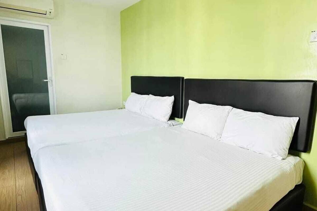 Family Suite, City View