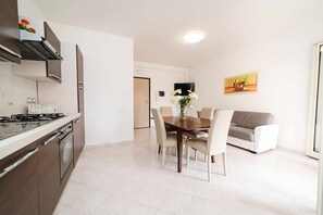 Fridge, oven, dishwasher, coffee/tea maker - Casa di Alice By Vivimy (Gallipoli)