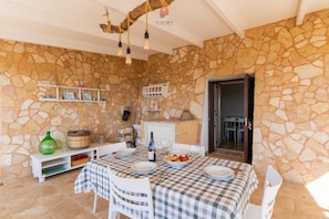 Dining - Villetta Luce by Vivimy (Patu')
