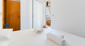 1 bedroom, bed sheets - Agata Penthouse by Vivimy (Ugento)