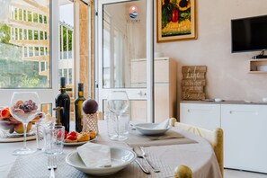Dining - Elodie - Lido Marini by Vivimy (Lido Marini)