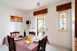 Dining - Archimare Superior by Vivimy (Torre Vado)