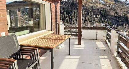 Chalet Waldrand by Interhome