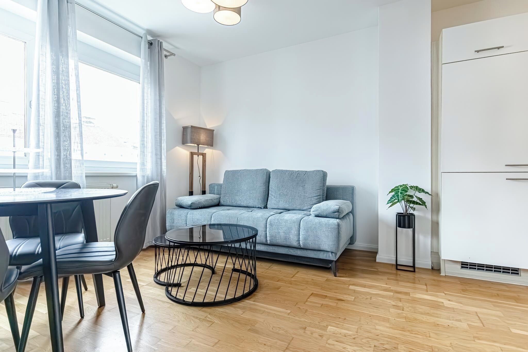 Basic Apartment | Exterior