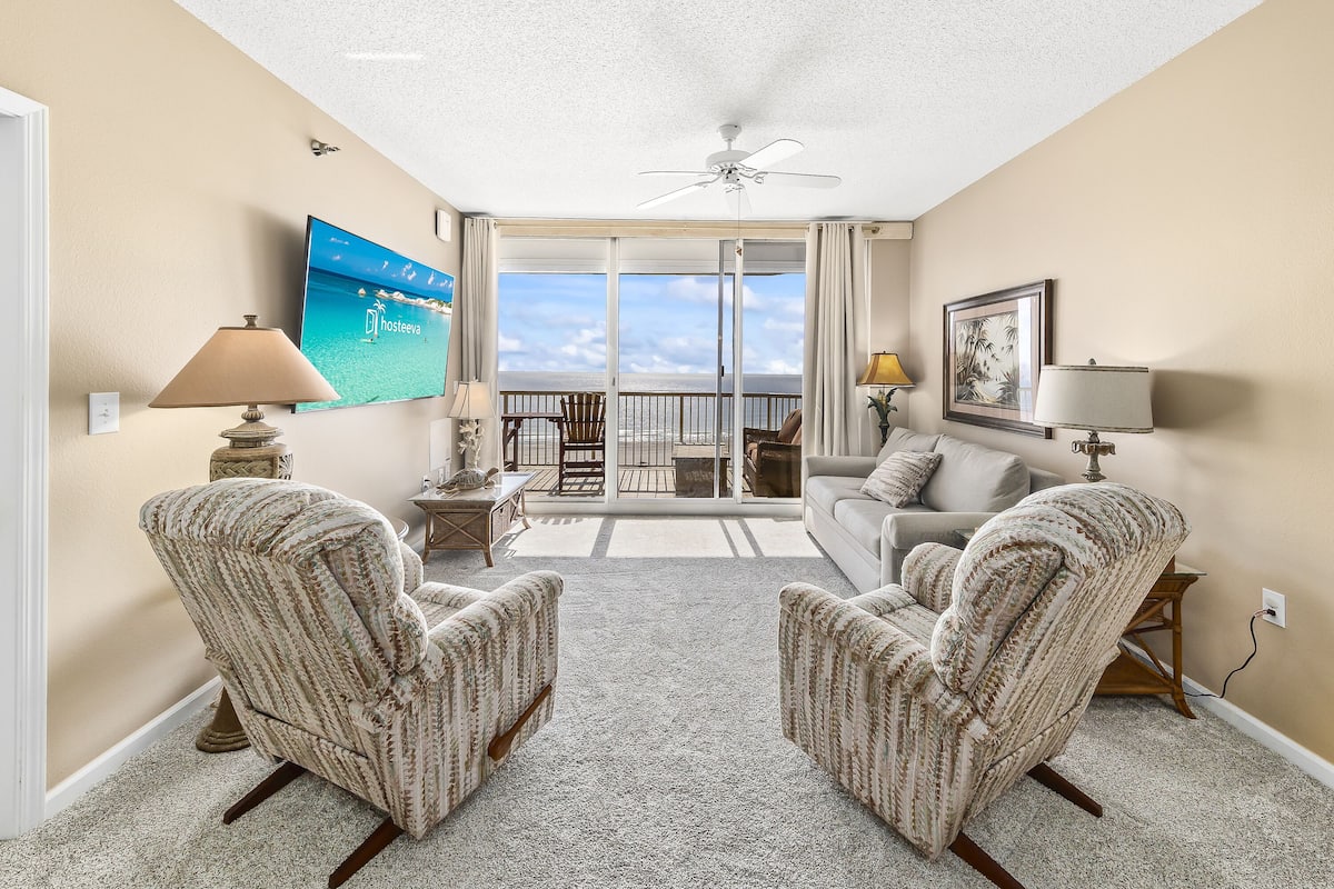 Signature Condo, 2 Bedrooms, Balcony, Beach View | Living room | 40-inch Smart TV with cable channels