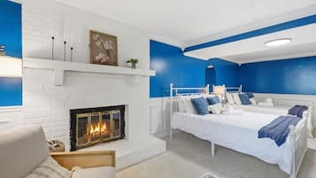 4 chambres, fer et planche à repasser, Wi-Fi, draps fournis