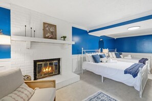 4 makuuhuonetta, silitysrauta/-lauta, Wi-Fi, vuodevaatteet