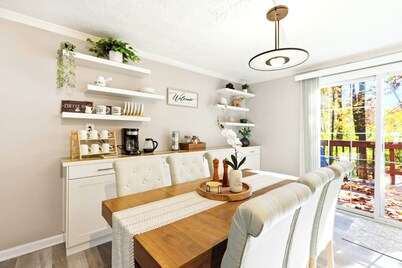 Pet Friendly+GameRoom + BackYard+ Near Downtown