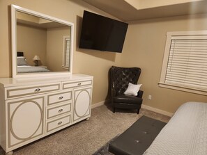 3 Schlafzimmer, Bügeleisen/Bügelbrett, WLAN, Bettwäsche