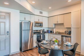 Fridge, microwave, oven, stovetop - Near Stadium with Balcony Pool Gym Parking and W D (Glendale)