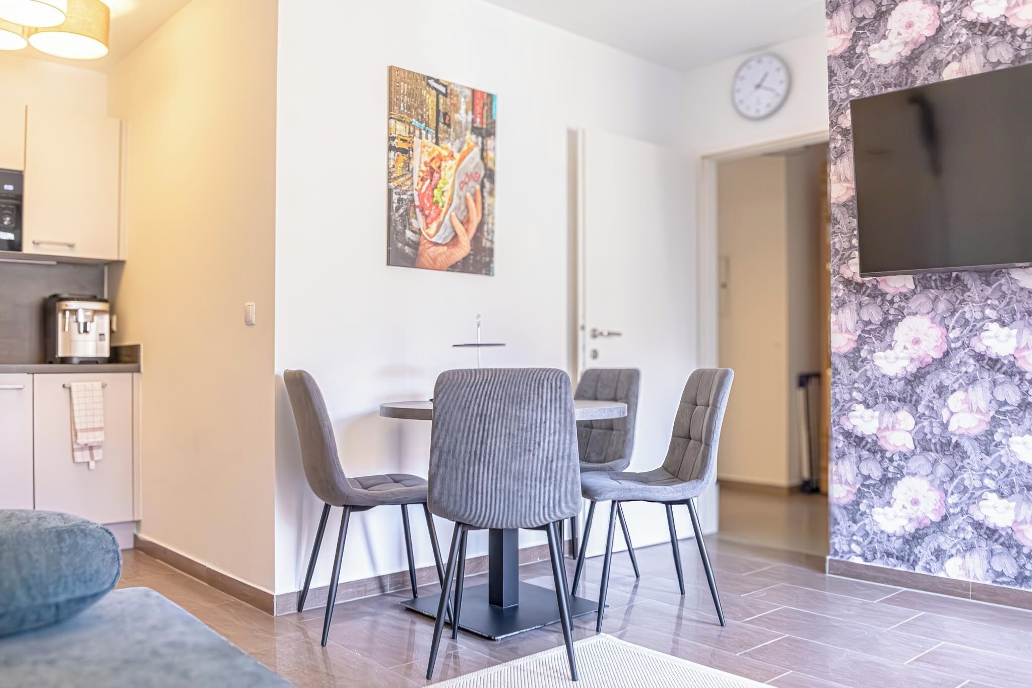 Apartemen Basic | Dapur pribadi | Lemari es, oven, kompor, dan mesin pencuci piring