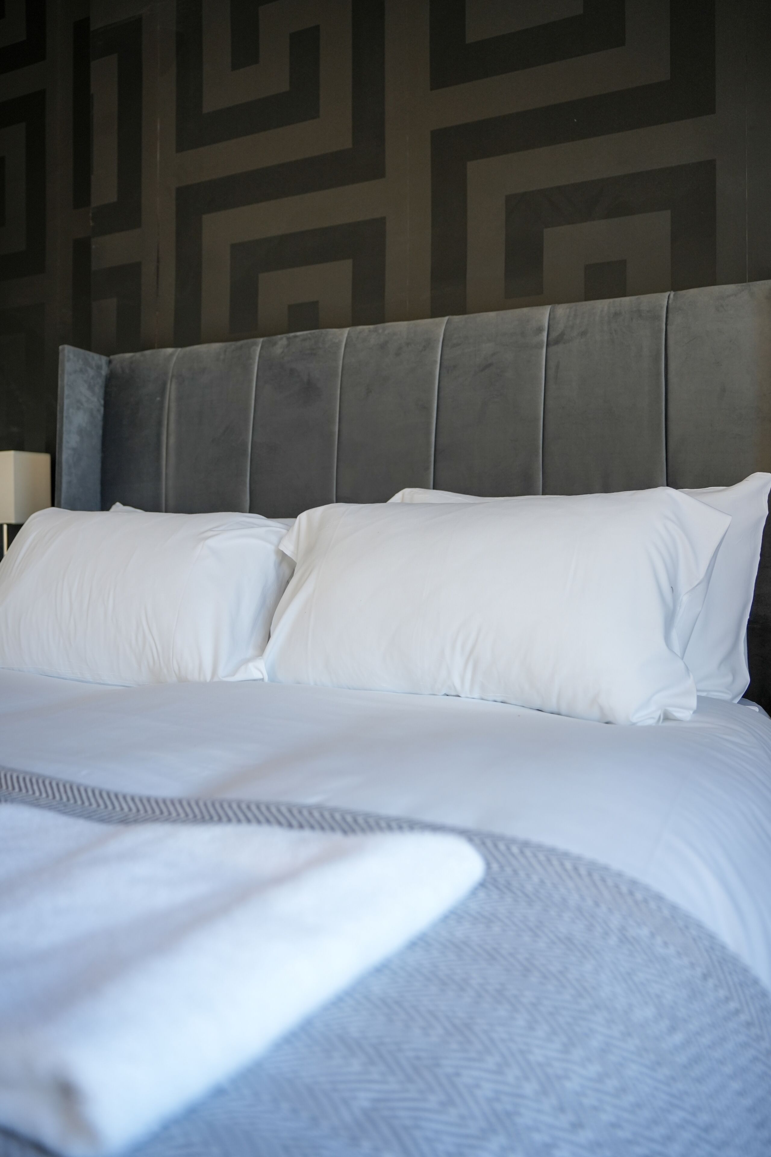 2 chambres, bureau, fer et planche à repasser, Wi-Fi gratuit