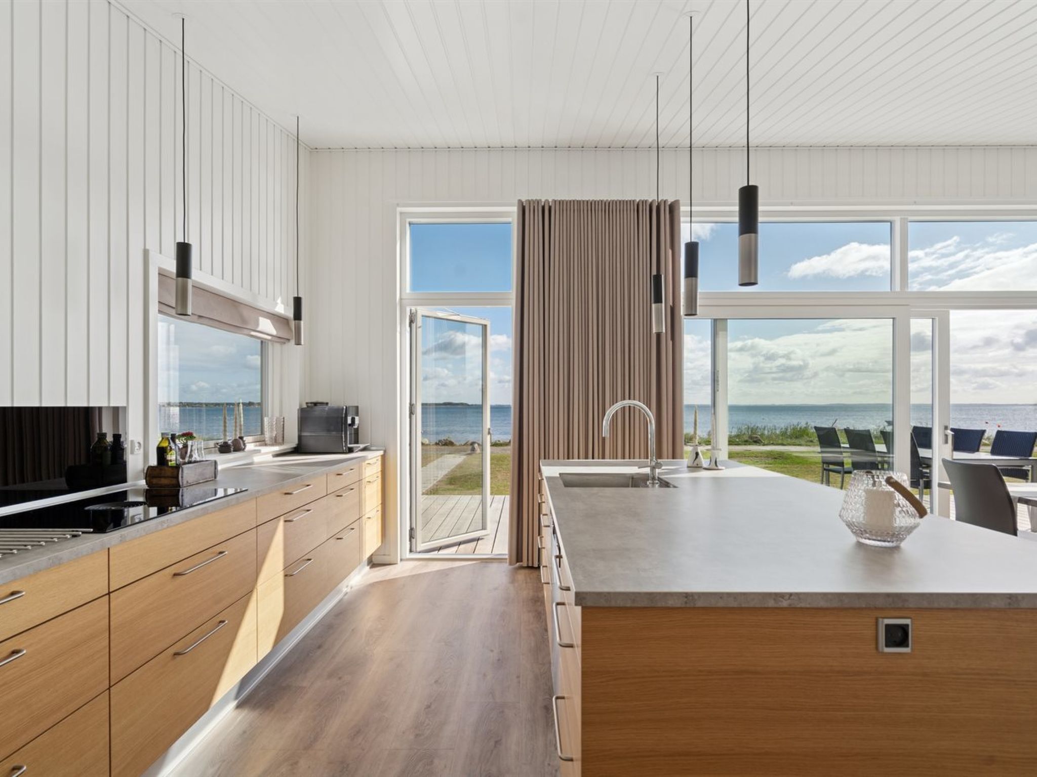 Réfrigérateur, lave-vaisselle