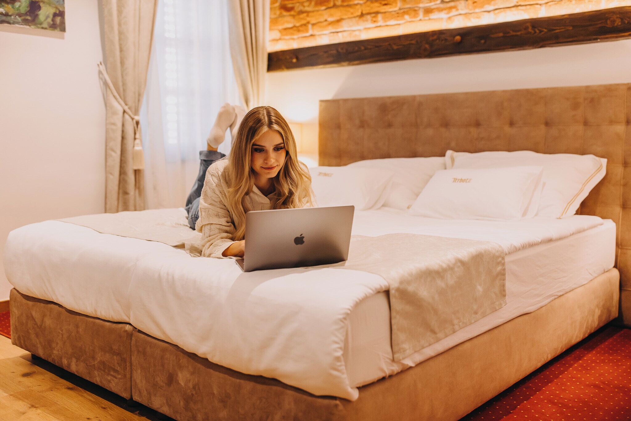 Comfort Double or Twin Room | In-room safe, desk, laptop workspace, iron/ironing board