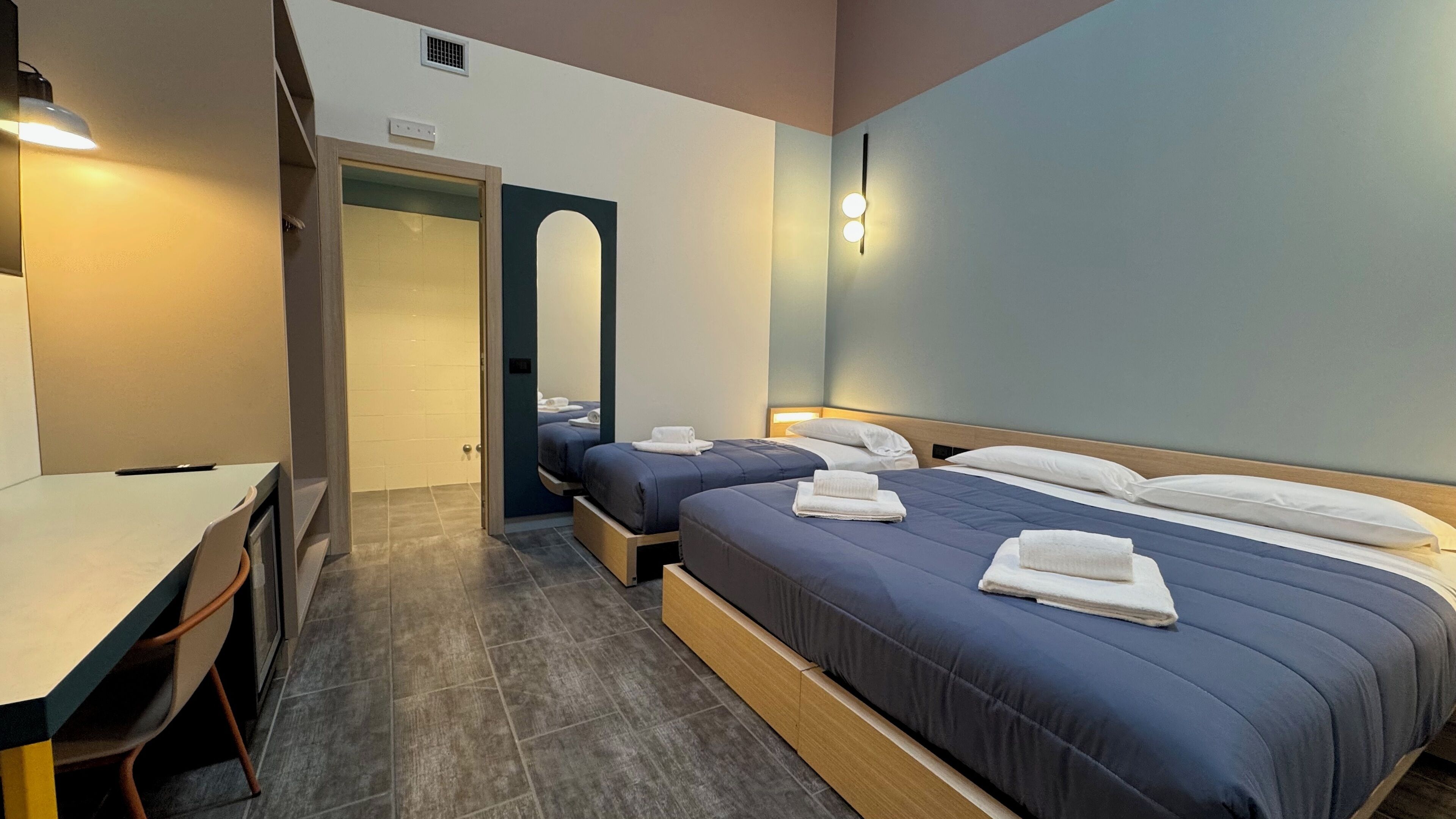 Comfort Apartment | In-room safe, desk, blackout drapes, free WiFi