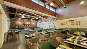 Desayuno buffet incluido todos los días 