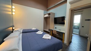 Deluxe-Apartment | Zimmersafe, Schreibtisch, Verdunkelungsvorhänge, schallisolierte Zimmer