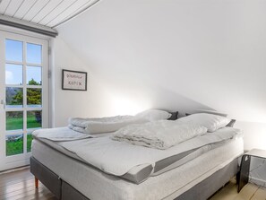 4 bedrooms, Internet - "Yorik" - 1.6km from the sea by Interhome (Broager)