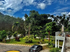 Property grounds - Beautiful villa between jungle, sea and mountain (Tambon Ao Nang)