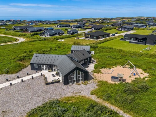 "Jonas" - 450m from the sea by Interhome