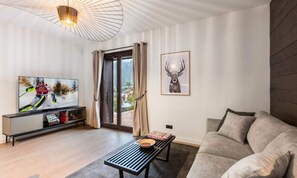 Living area - 3 Rooms for 4 People (Demi-Quartier)