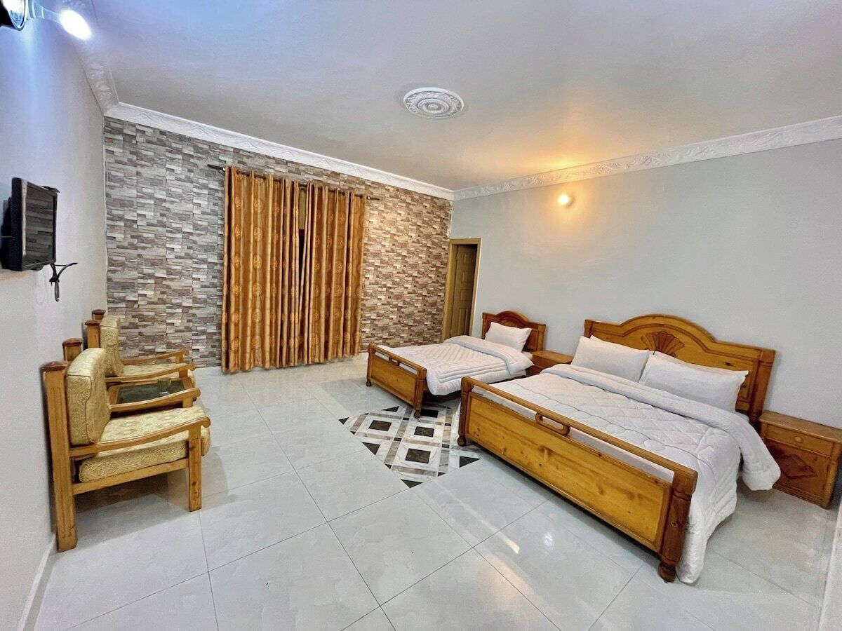 Soundproofing, iron/ironing board, free WiFi