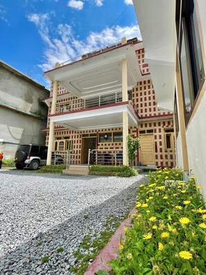 Front of property - Dream Palace (Naran)