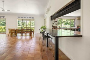 Dining - Bush Retreat • Pets • Ensuite & Pool (Mudgeeraba)