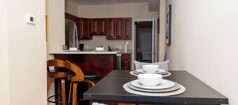 3BR•4 Bath•2-Min Walk to Johns Hopkins Hospital.