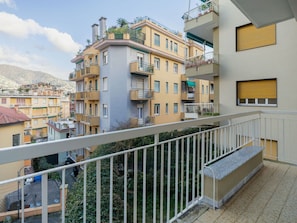 Property grounds - Nice apartment for 4 guests with WIFI, A/C, TV and balcony (Rapallo)