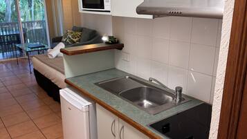 Micro-ondes, plaque de cuisson