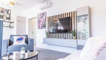 Apartamento básico | Sala de estar