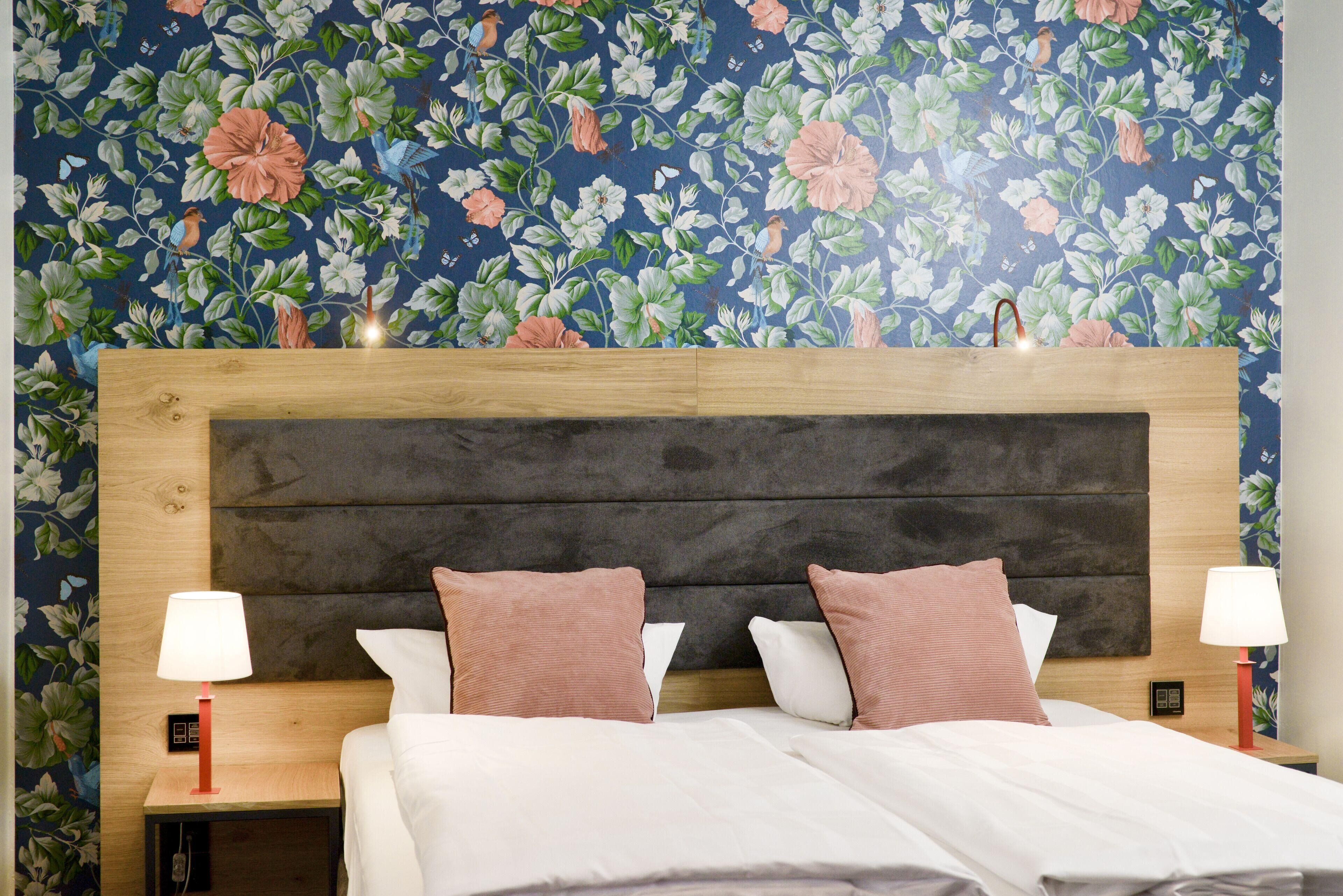 Double or Twin Room, Non Smoking, Private Bathroom | Premium bedding, in-room safe, desk, blackout drapes