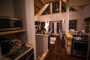 Unclassified image, 3 of 51, button - New Cabin, View, Hot Tub, River Access, Fire Place (Jackson)