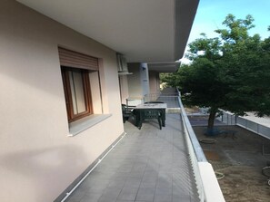 Terrace/patio - Renovated flat near the main avenue (Rosolina Mare)