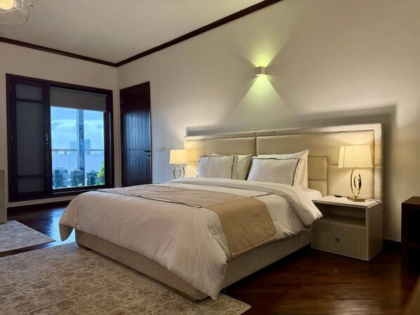 Deluxe Double Room, City View | Soundproofing, iron/ironing board, free WiFi - The Penthouse (Karachi)