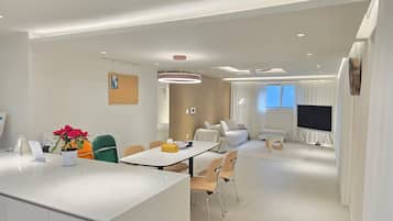 Family Villa, 3 Bedrooms, Non Smoking, Private Bathroom | Living area