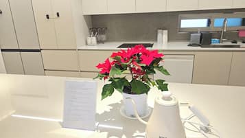 Family Villa, 3 Bedrooms, Non Smoking, Private Bathroom | Private kitchen