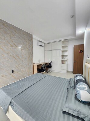 Bügeleisen/Bügelbrett, WLAN