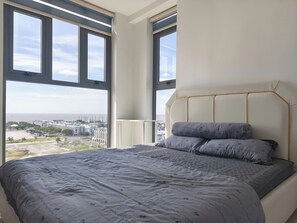 Iron/ironing board, WiFi - CĂN HỘ 3 PHÒNG NGỦ SOPHIA RẠCH GIÁ (Thành phố Rạch Giá)