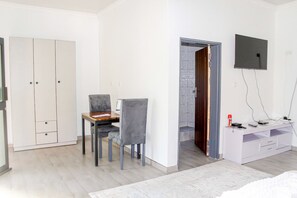 Coffres-forts dans les chambres, bureau